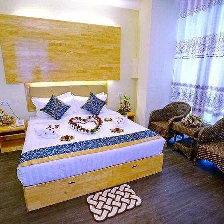 Relax Mandalay Hotel Екстер'єр фото
