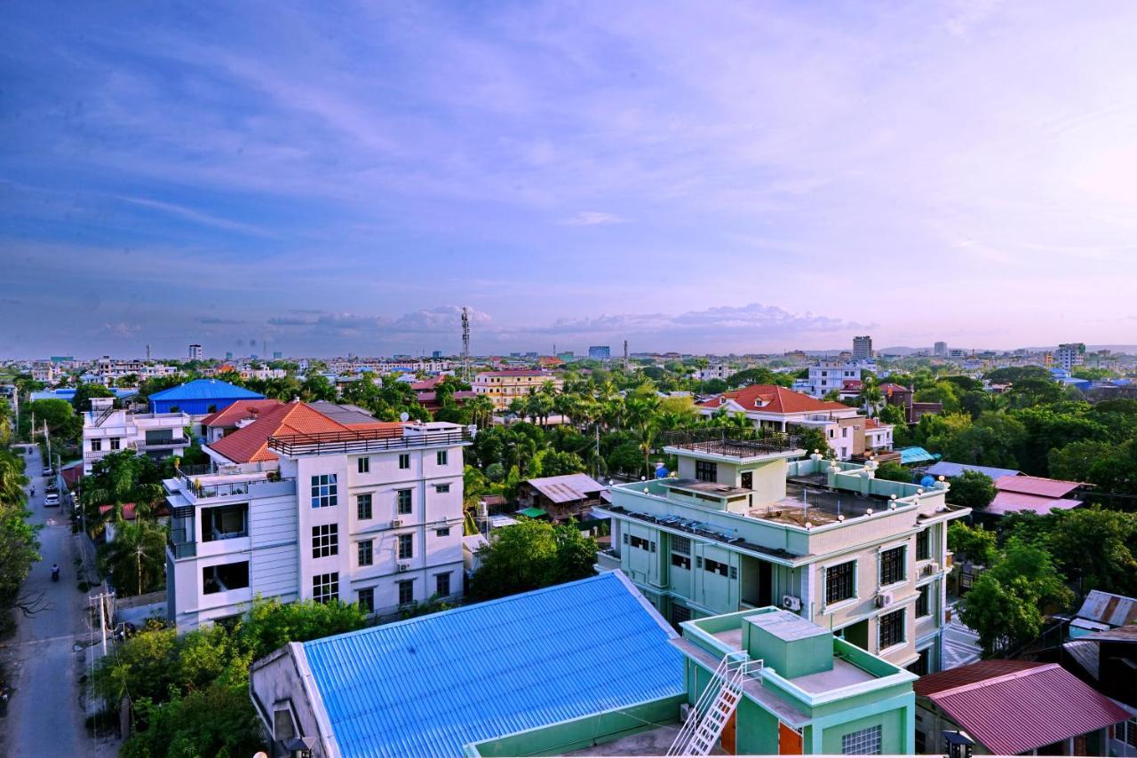 Relax Mandalay Hotel Екстер'єр фото